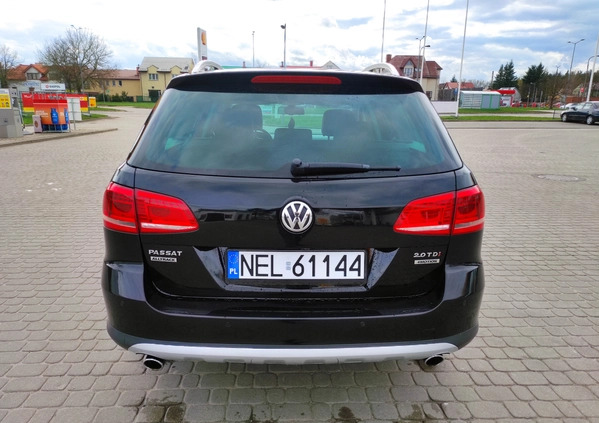 Volkswagen Passat cena 51900 przebieg: 245000, rok produkcji 2014 z Ełk małe 191
